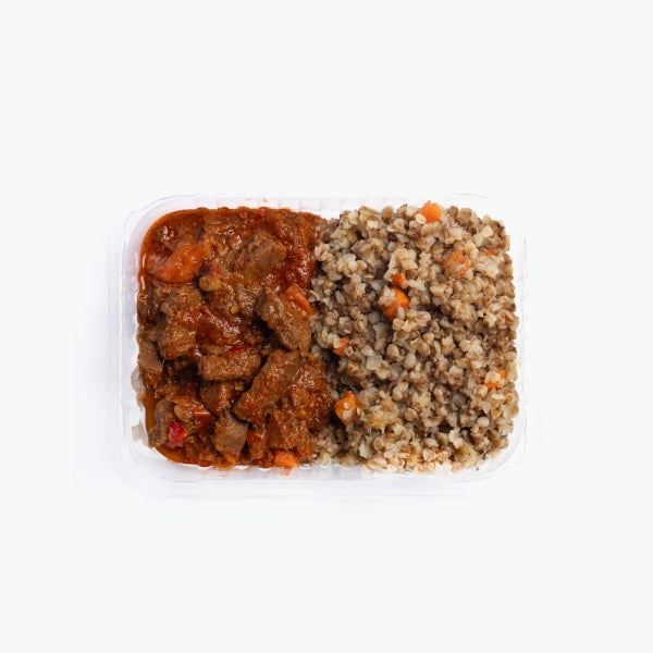 Menü: Buchweizen mit Rinder Gulasch