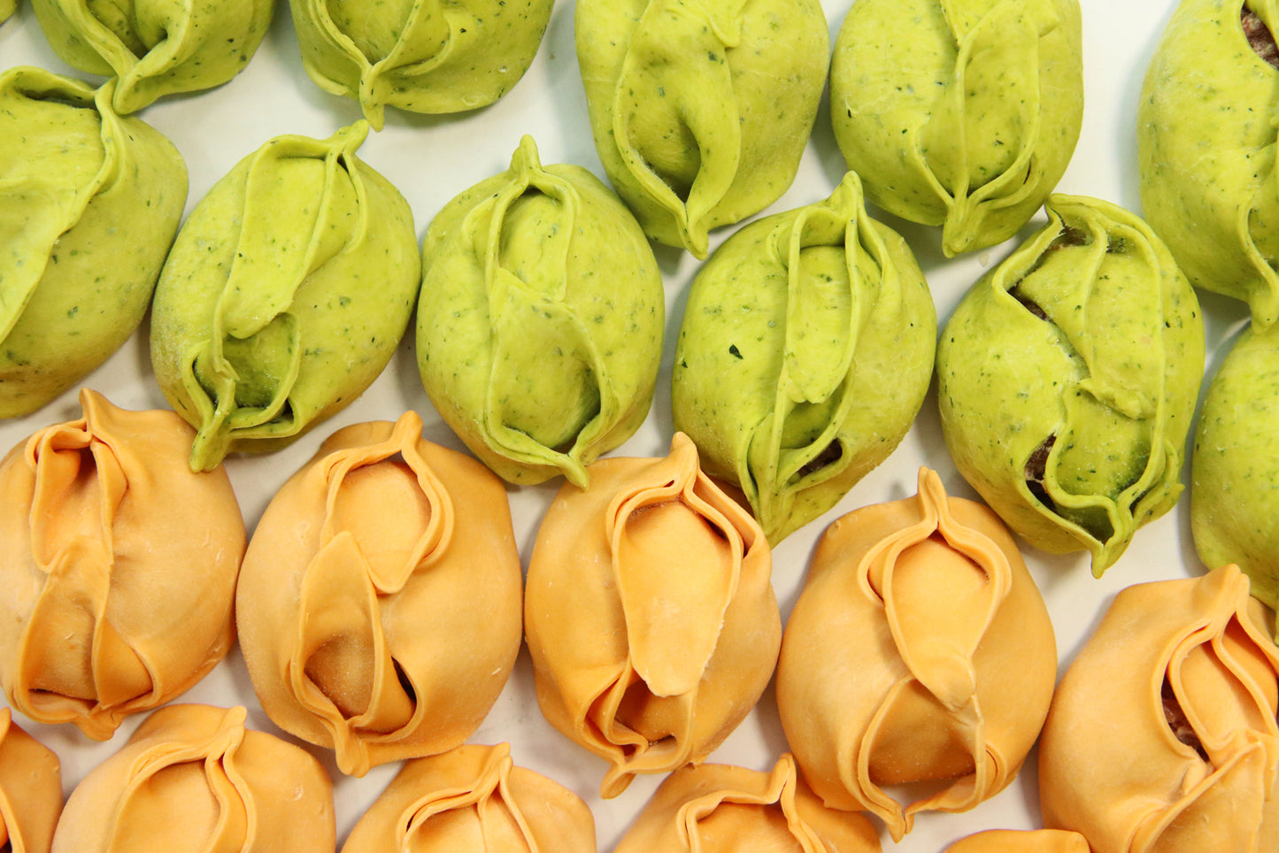 Tomaten-Manty mit Rindfleisch, handgemacht