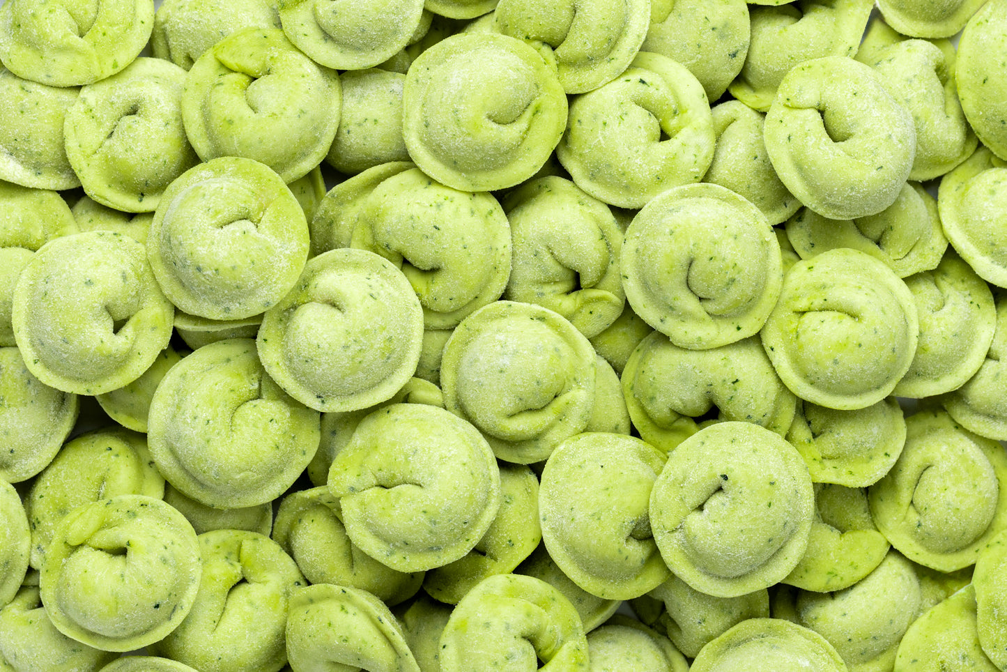 Vegetarische Pelmeni mit Gemüse und Pilzen