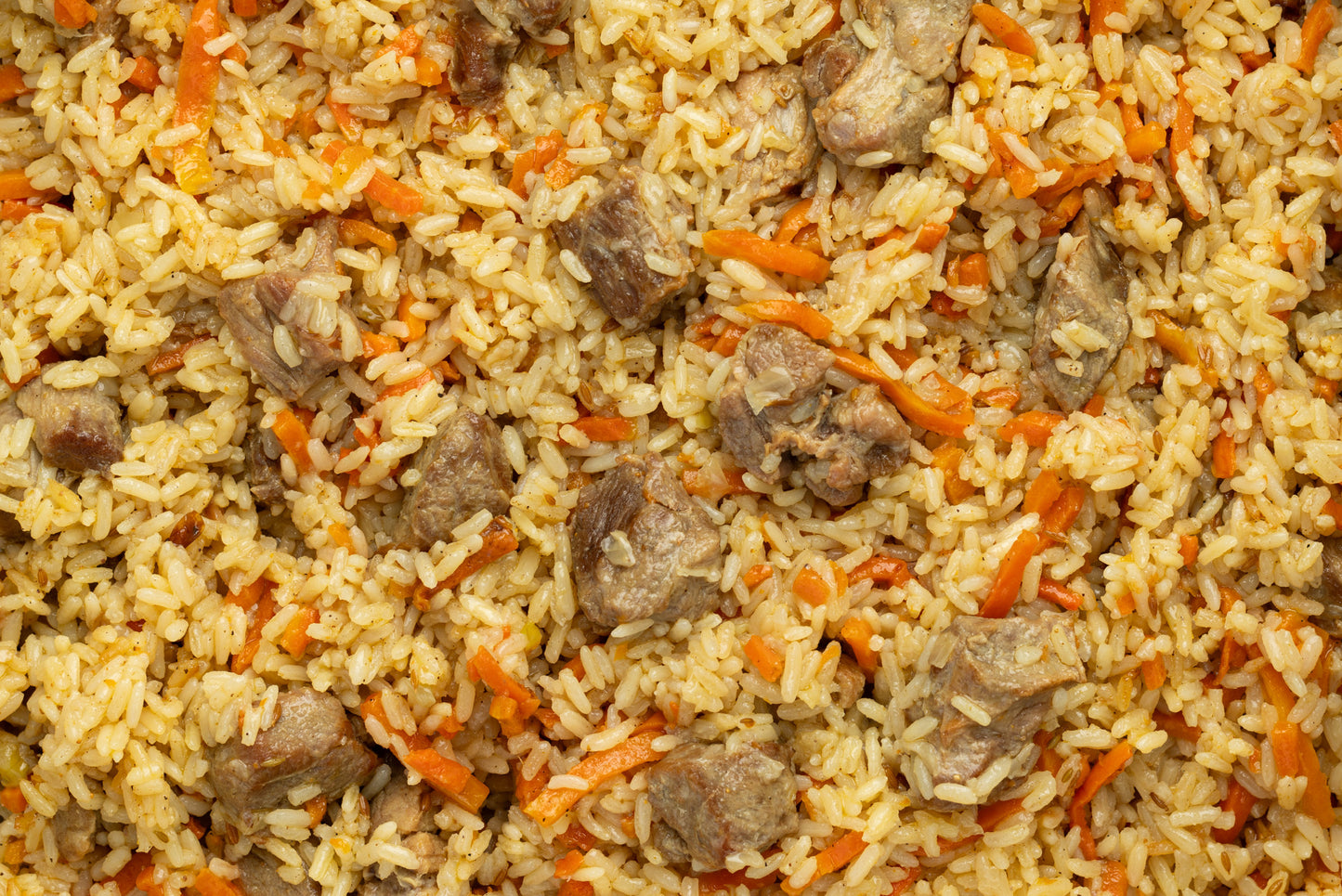 Reisgericht "PLOV" mit Schweinefleisch, handgemacht