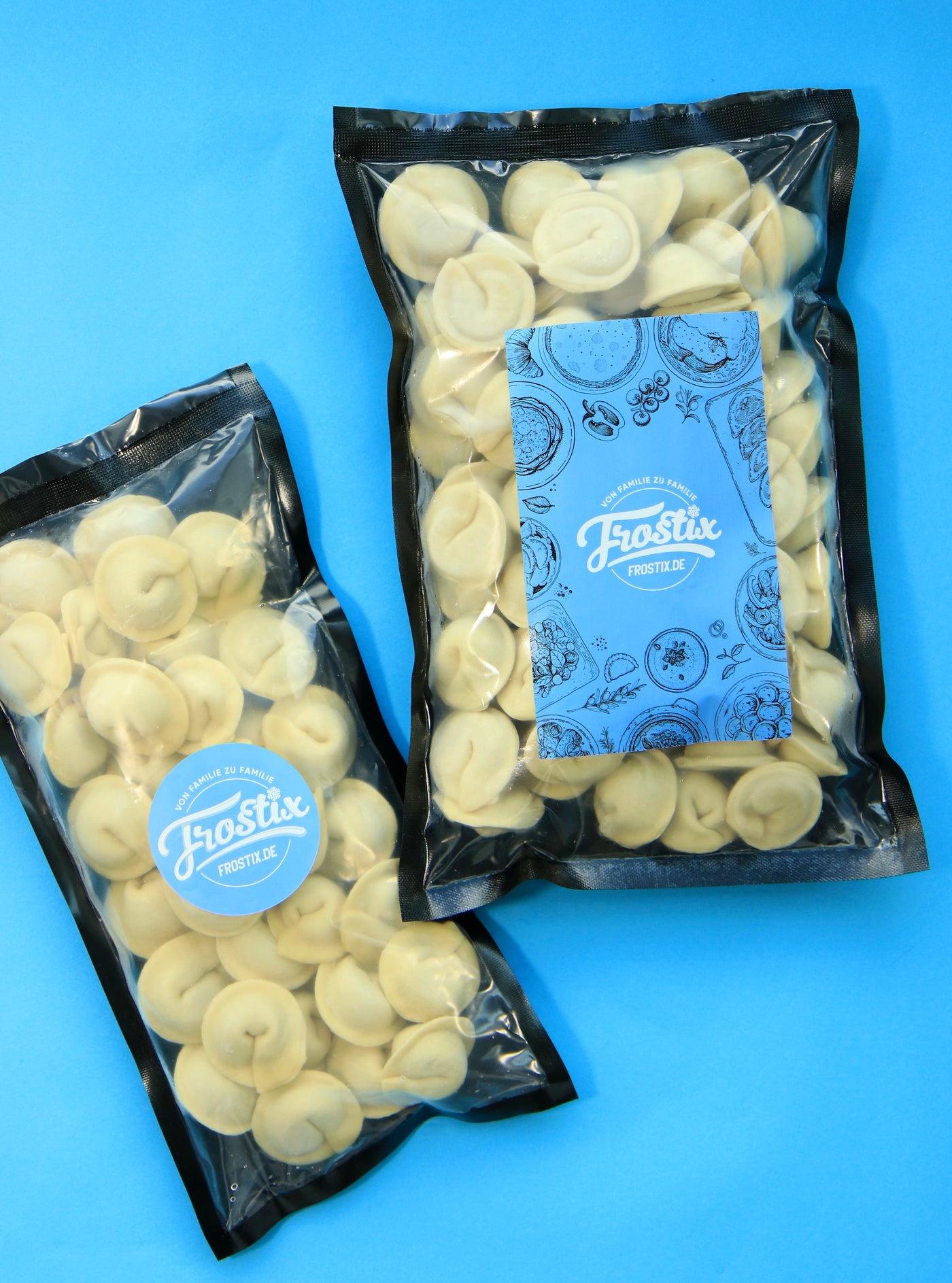 Pelmeni mit Rind - und Schweinefleisch, handgemacht