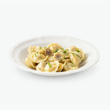 Pelmeni mit Rind - und Schweinefleisch, handgemacht