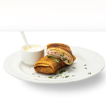 Блины с начинĸой из ветчины и сыра