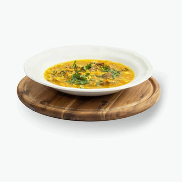 Erbsensuppe mit Schweinefleisch und Räucherspeck