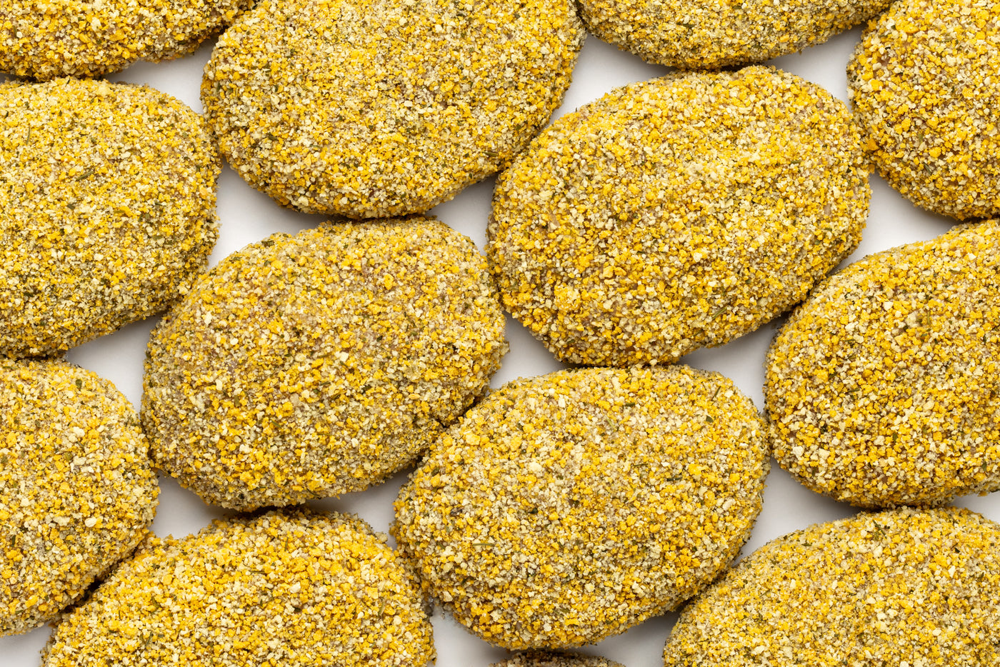 Frikadellen aus Putenfleisch in Parmesan-panade