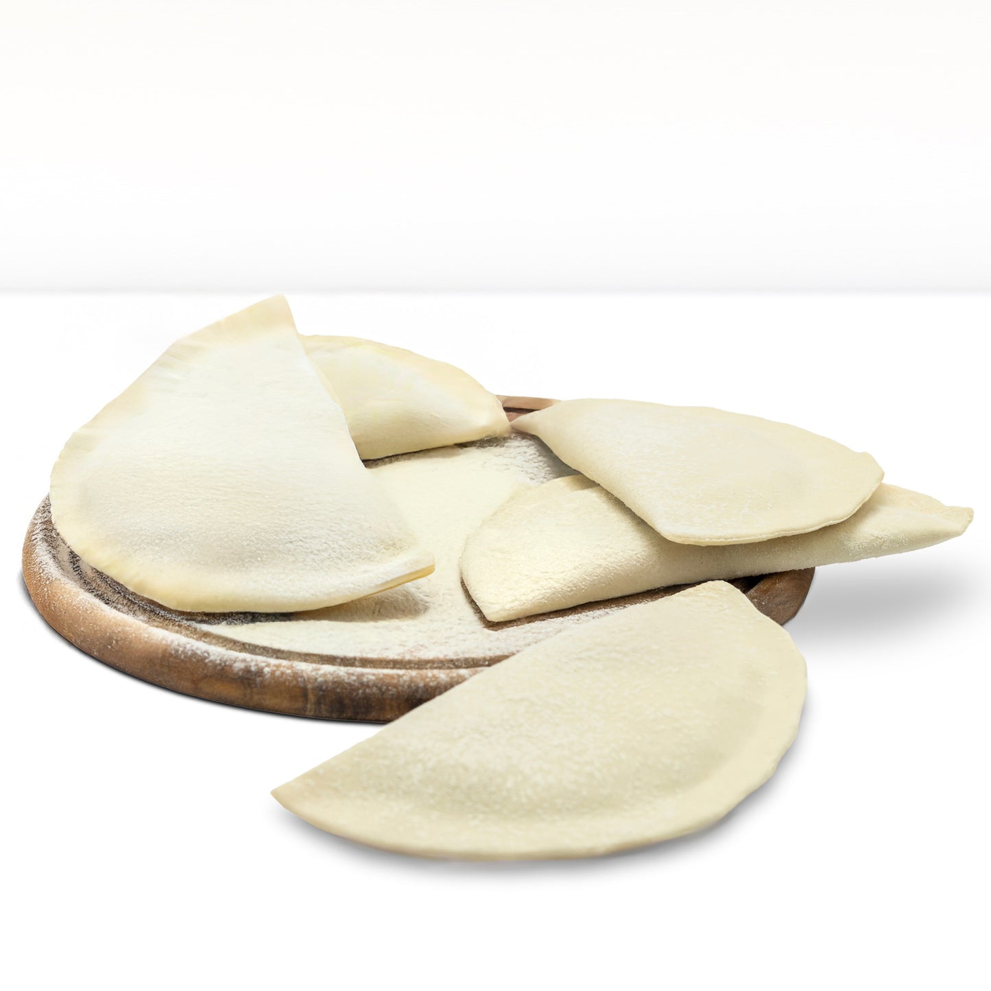 Tschebureki mit Schwein- und Rindfleisch, roh