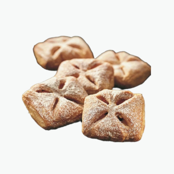 Quark pastries with blackcurrants